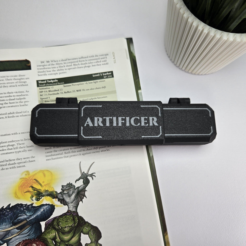 Artificer themed Dice Case